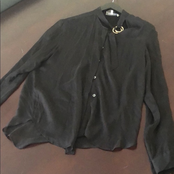 Sexy BALMAIN button down black shirt - Picture 3 of 4